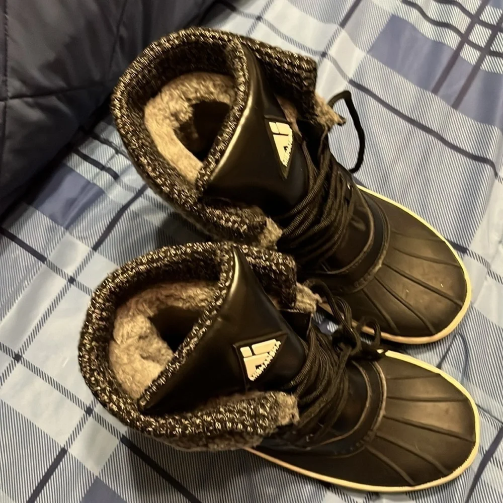 Brand New Mishansha Black Winter Boots